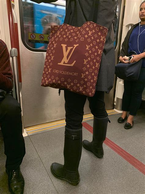 Saw Bellatrix on the subway, looks like she got a new 